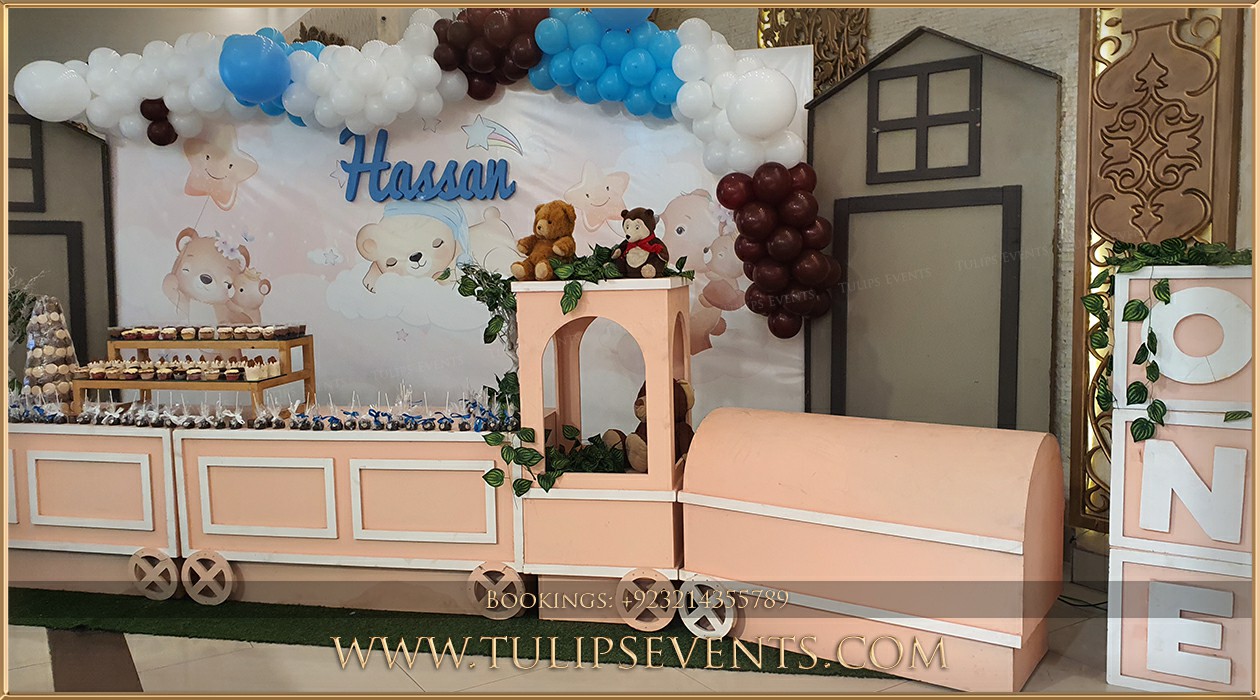 3D Teddy Bear Birthday Decor ideas in Pakistan (2)